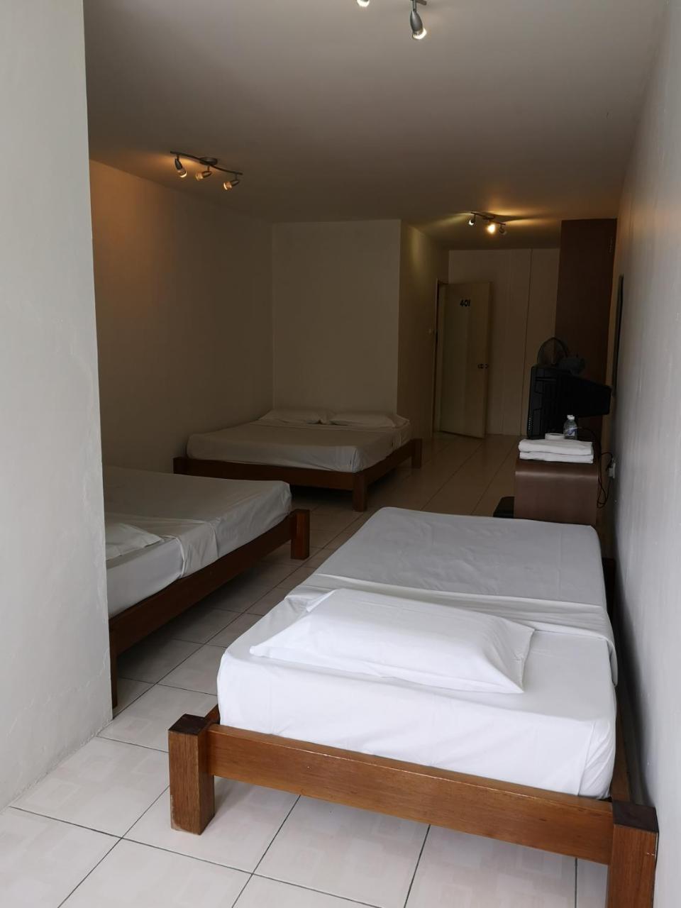 Furama Lodging House Kuching Exterior foto